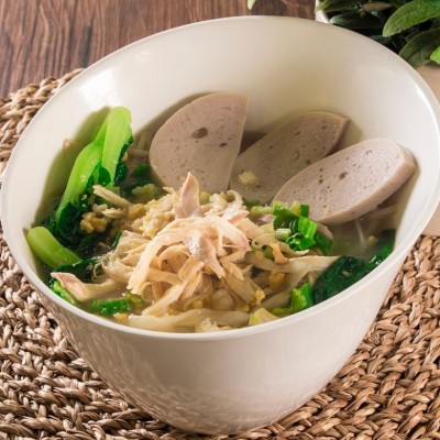 越式扎肉雞絲湯河粉 - 荃灣分店