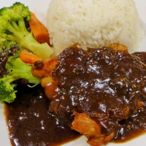 黑椒雞扒飯/黑椒雞扒意粉