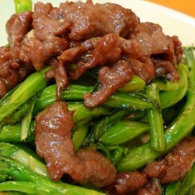 時菜炒牛肉 - 荃灣分店
