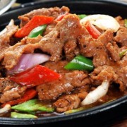 黑椒牛柳 - 荃灣分店