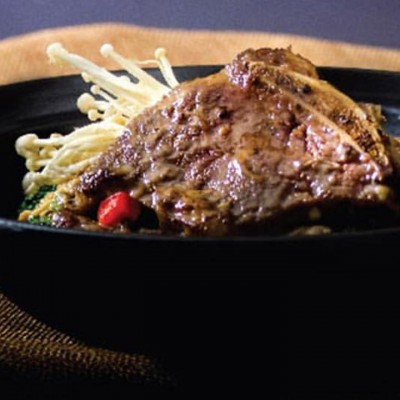沙嗲金菇牛仔骨煲 - 荃灣分店